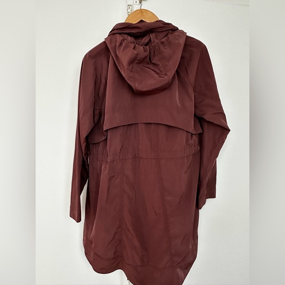 Athleta Drip Drop Jacket Purple - Picture 2 of 6